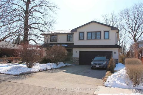 3338 Lonefeather Crescent Mississauga ON L4Y 3G5