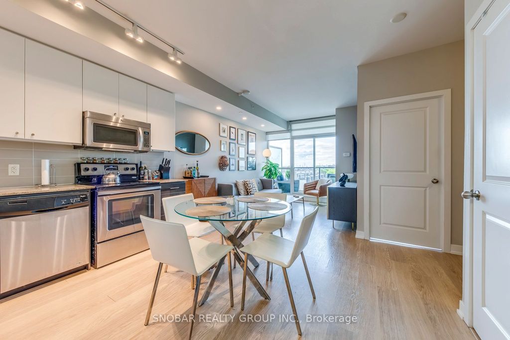 Photo of 8 Fieldway Road #504, Toronto, ON M8Z 0C3 (MLS # W12395956)