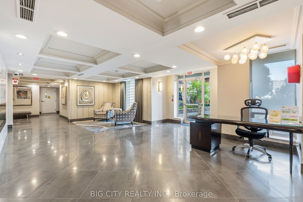 Photo of 455 Rosewell Avenue #412, Toronto, ON M4R 2H9 (MLS # C13751240)