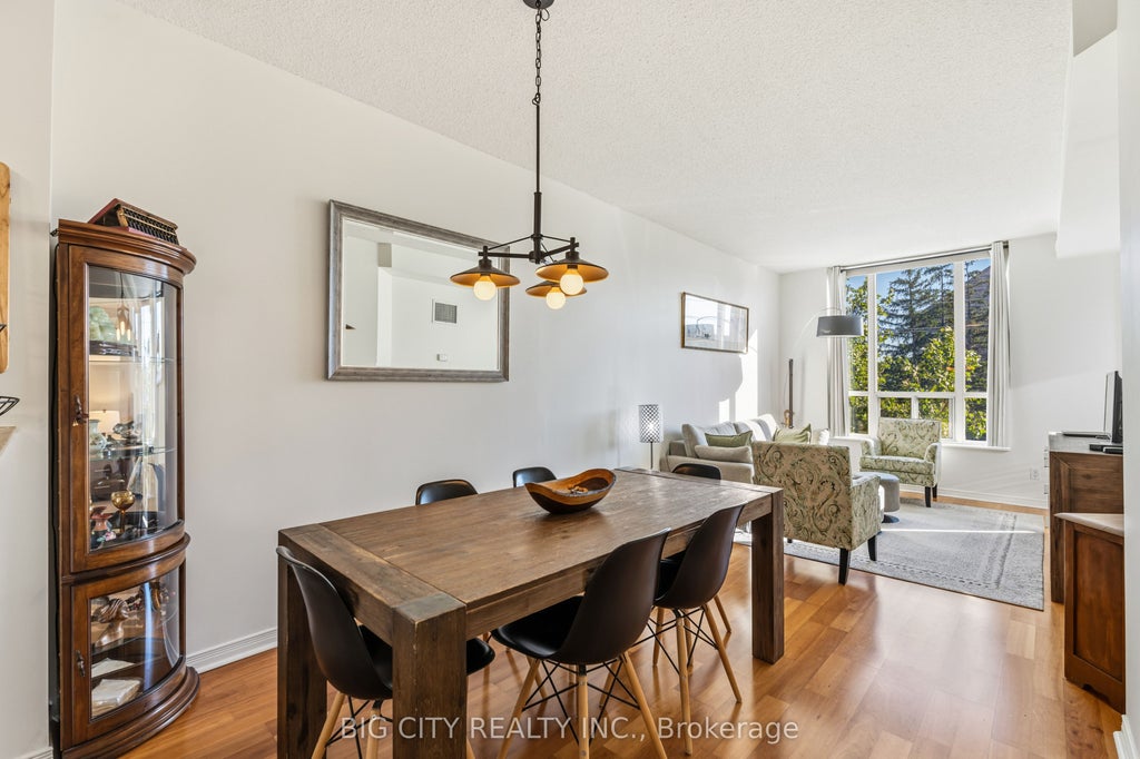Photo of 455 Rosewell Avenue #412, Toronto, ON M4R 2H9 (MLS # C13751240)