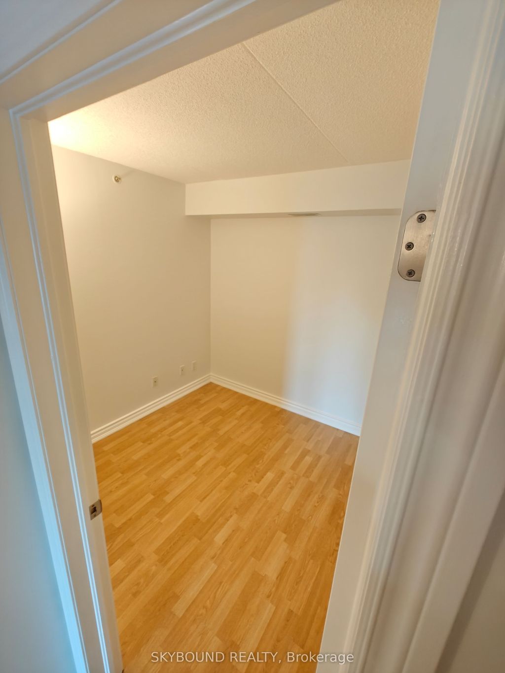 Photo of 1800 Walker's Line #206, Burlington, ON L7M 4V2 (MLS # W12872730)