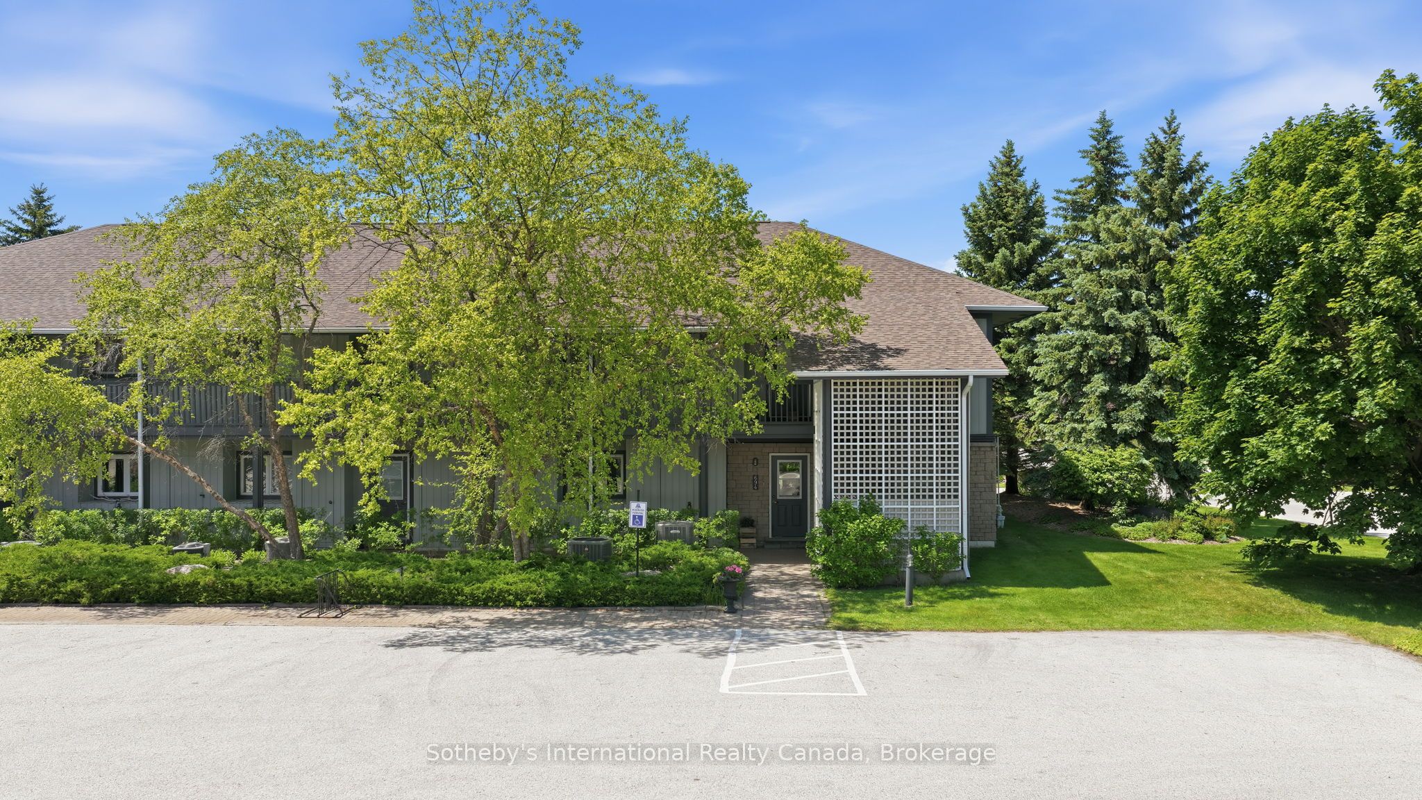 694 Johnston Park Avenue