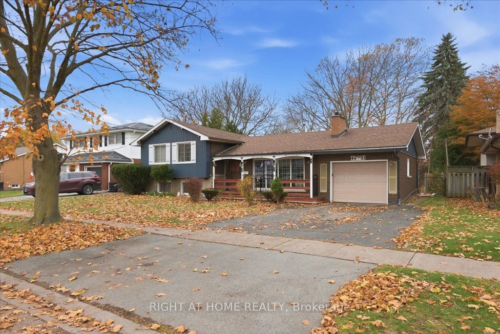 Photo of 4421 Pettit Avenue, Niagara Falls, ON L2E 6K9 (MLS # X12586744)