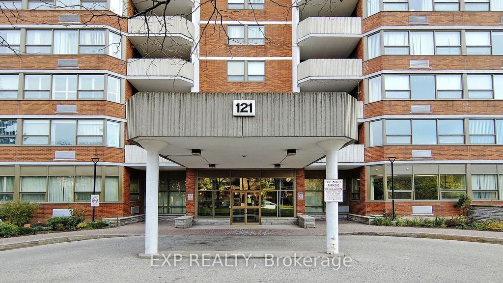 Photo of 121 Ling Road #808, Toronto, ON M1E 4Y2 (MLS # E13109064)