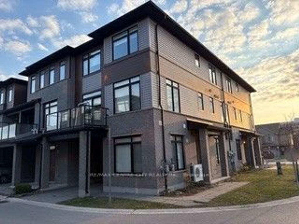 Photo of 3260 Singleton Avenue #22, London South, ON N6L 0E7 (MLS # X13079082)