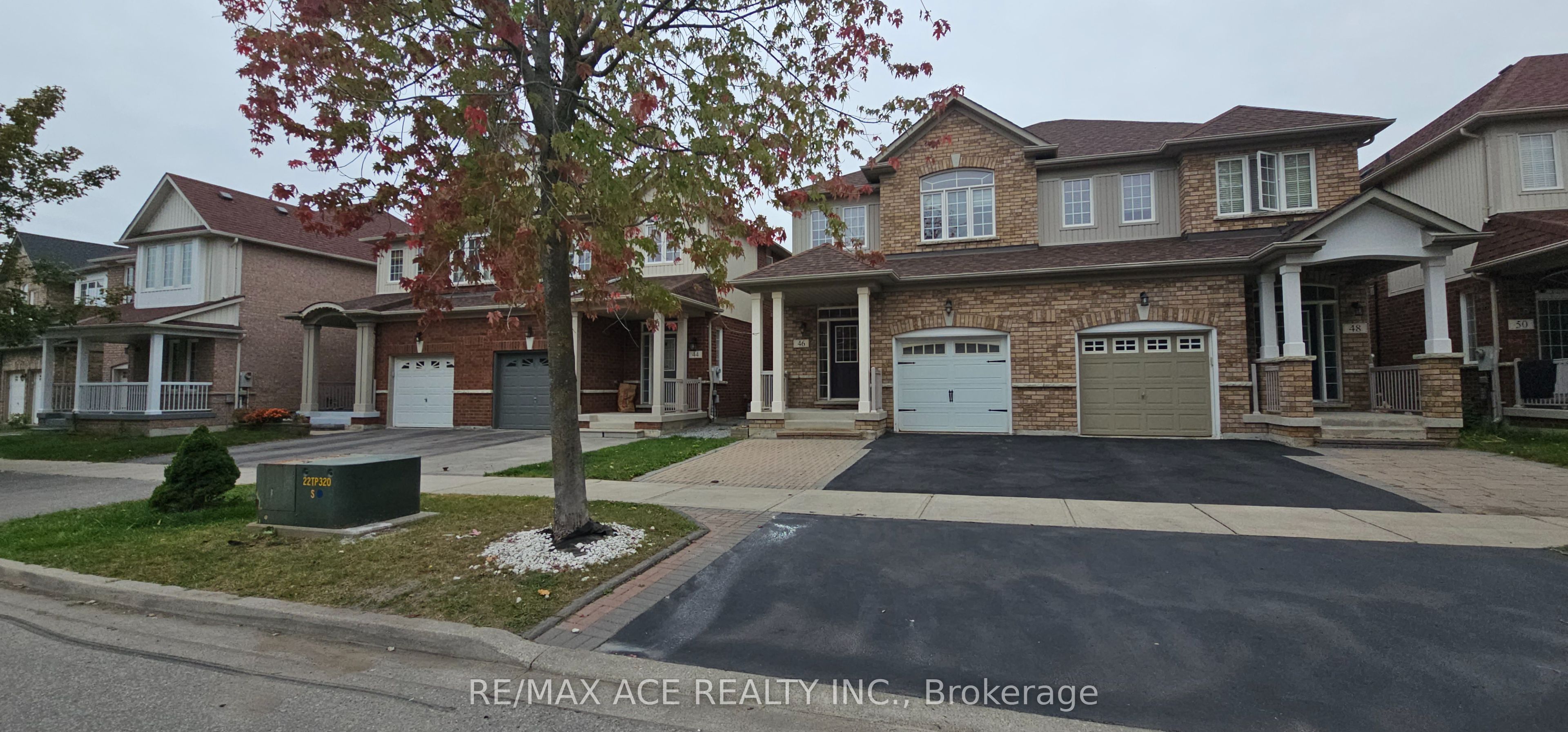 46 Ralph Chalmers Avenue