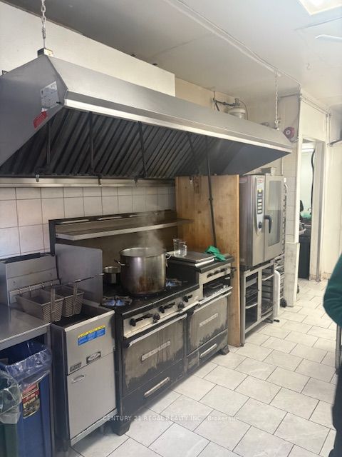 109 Jefferson Avenue