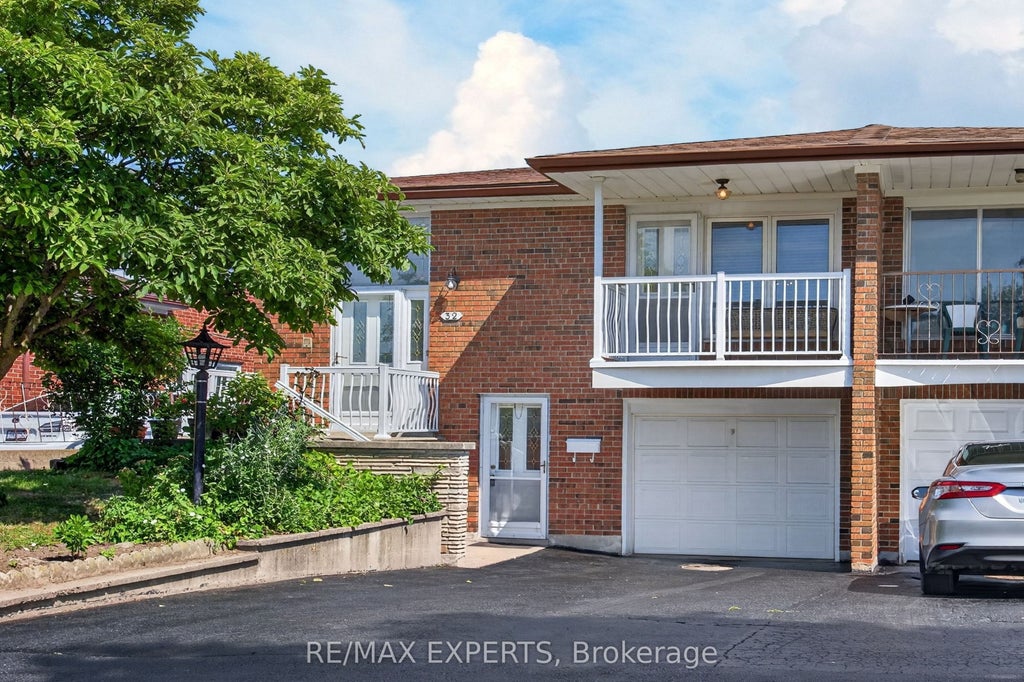 Photo of 32 Firenza Drive, Toronto, ON M9L 1A5 (MLS # W13574784)