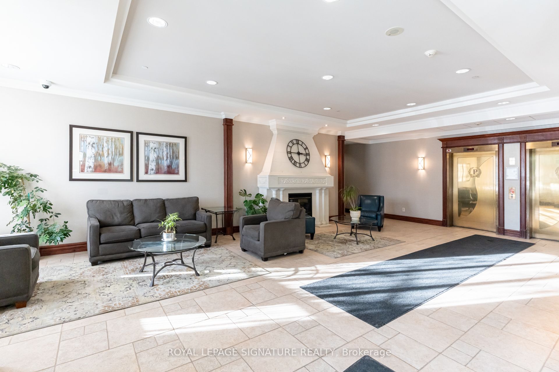 2545 Erin Centre Boulevard 1703