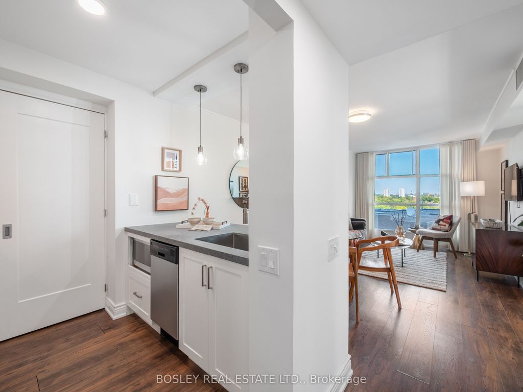 Photo of 409 Bloor Street E #903, Toronto, ON M4W 3T2 (MLS # C12412268)