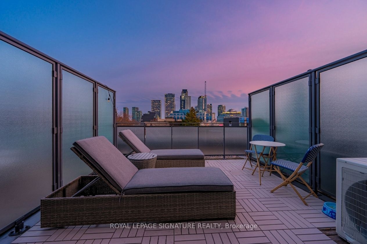 845 Richmond Street W