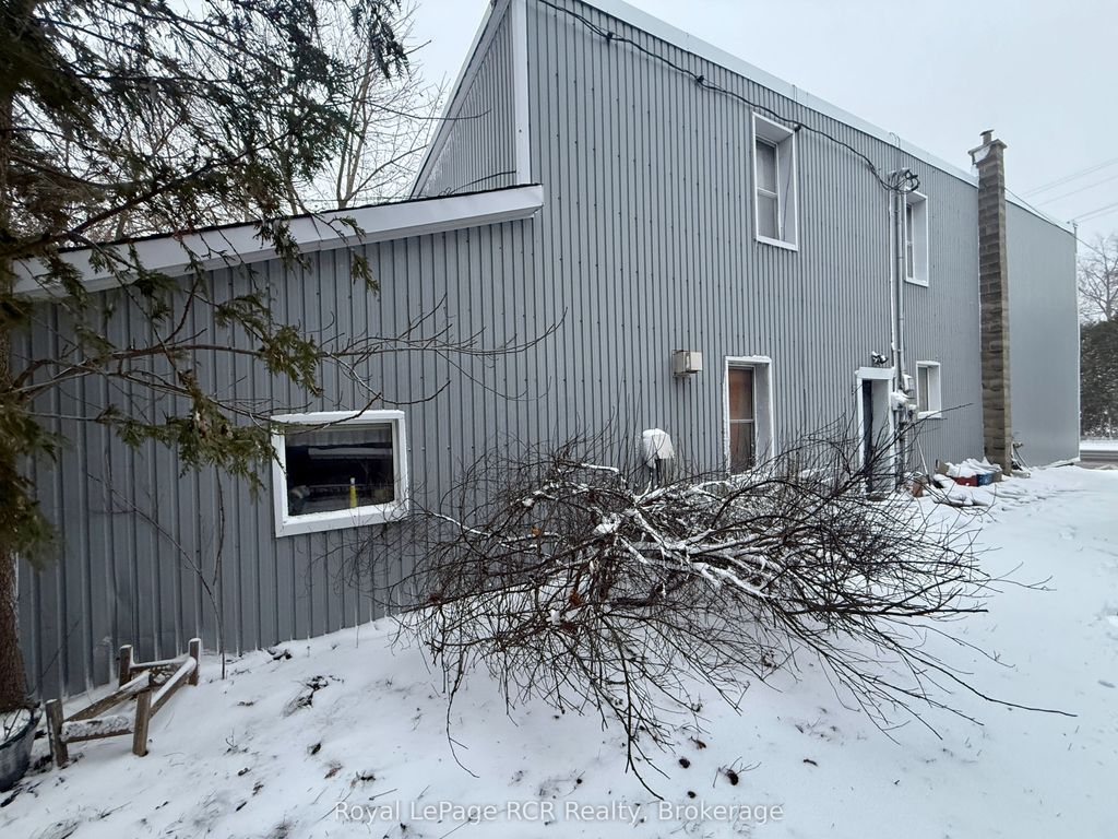 Photo of 4 Main Street N, Brockton, ON N0G 1S0 (MLS # X12584946)