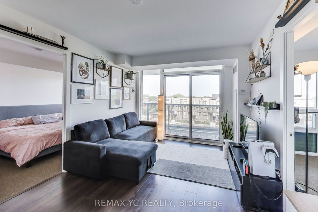 Photo of 120 Varna Drive #520, Toronto, ON M6A 0B3 (MLS # C13078098)