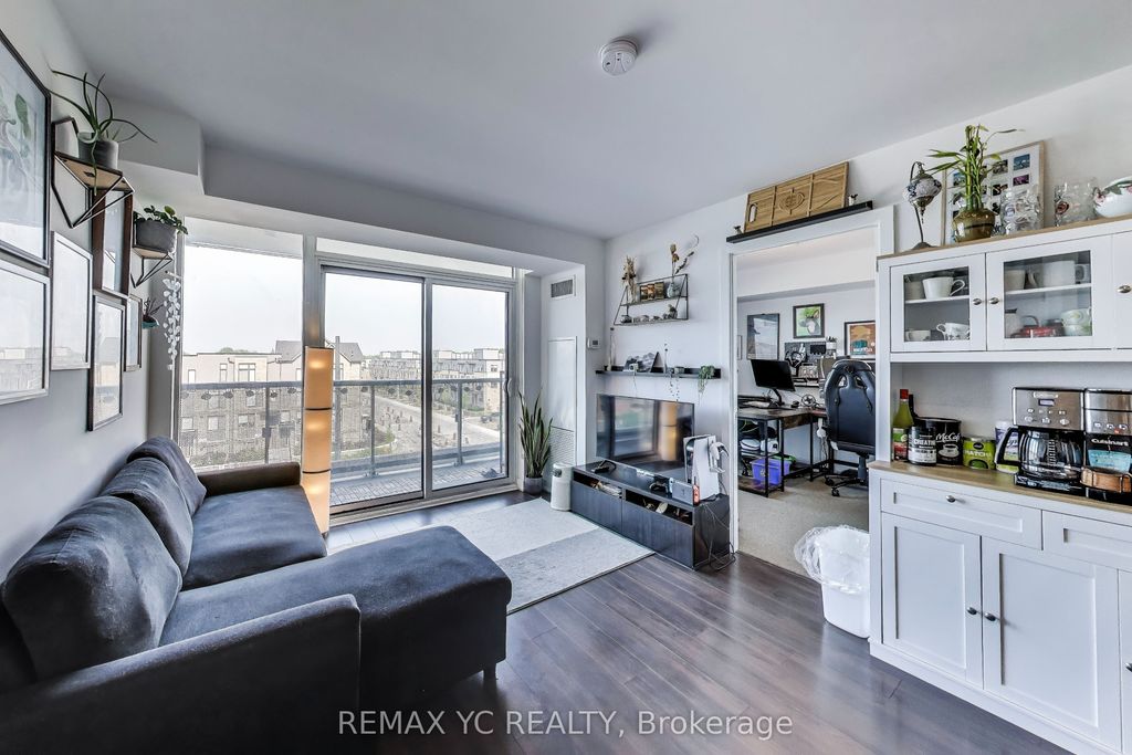 Photo of 120 Varna Drive #520, Toronto, ON M6A 0B3 (MLS # C13078098)