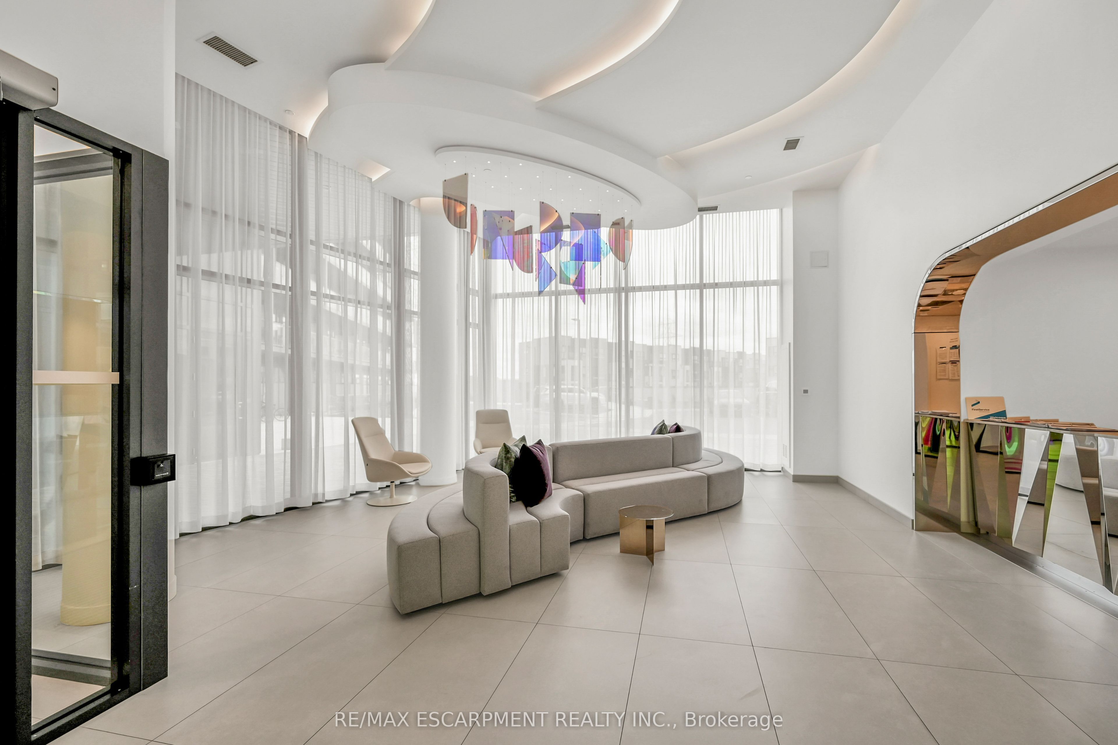 3200 Dakota Common B301