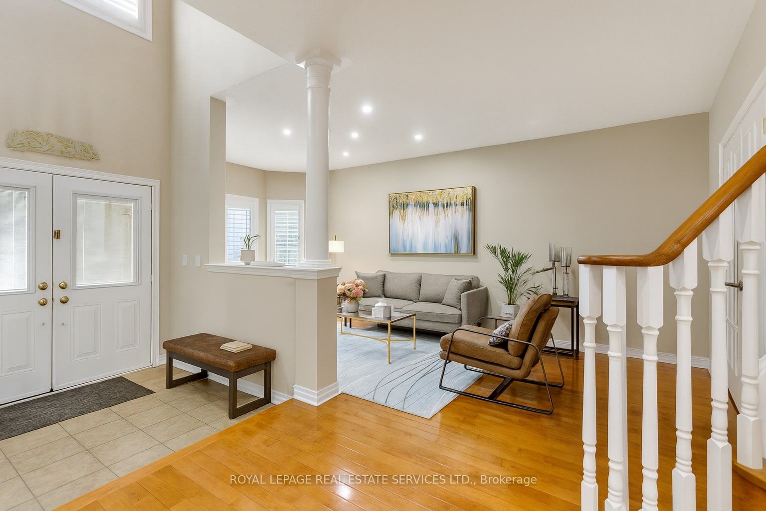 3137 Countess Crescent