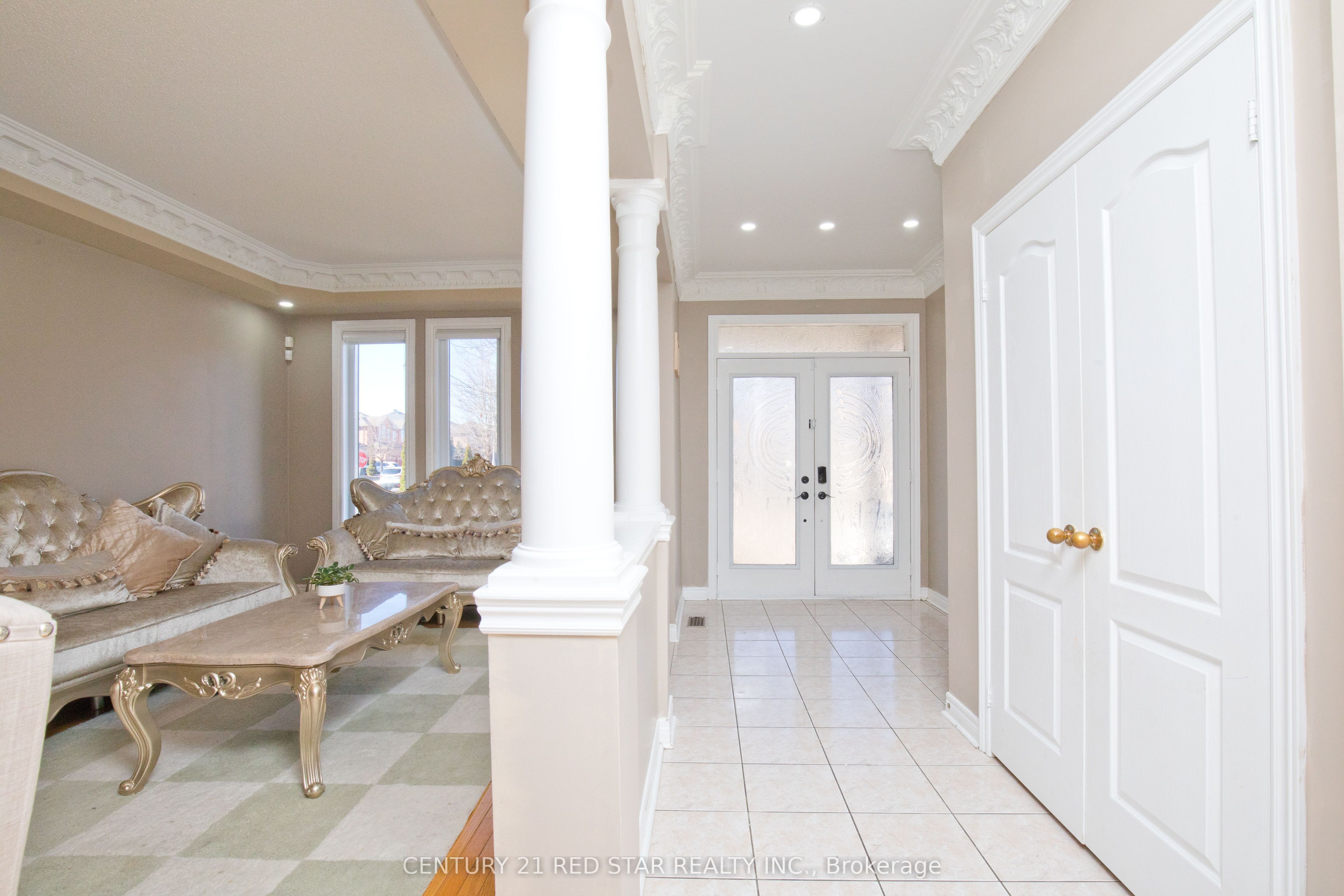 3 Okanagan Drive