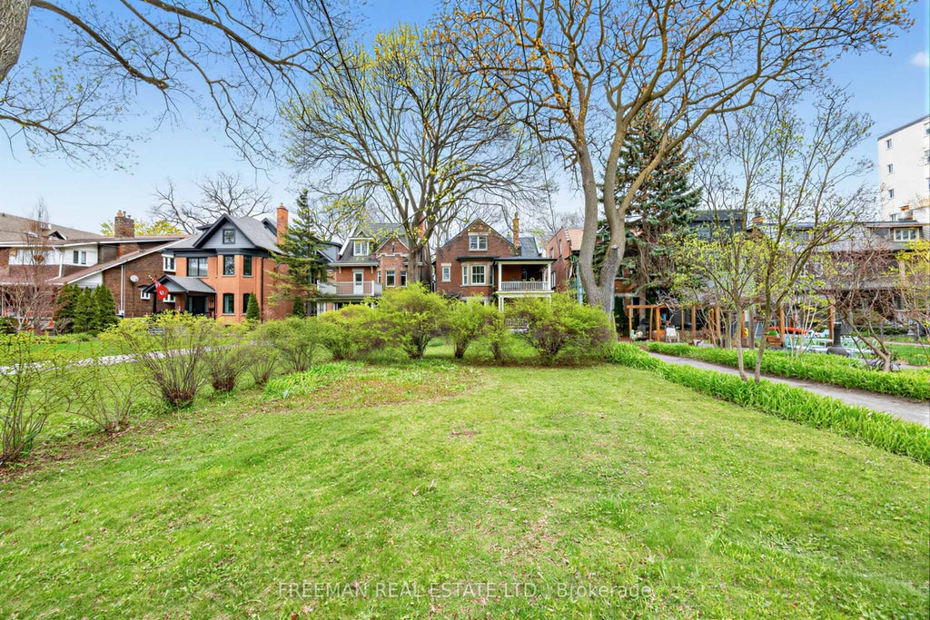 Photo of 129 Indian Road, Toronto, ON M6R 2V5 (MLS # W13222342)