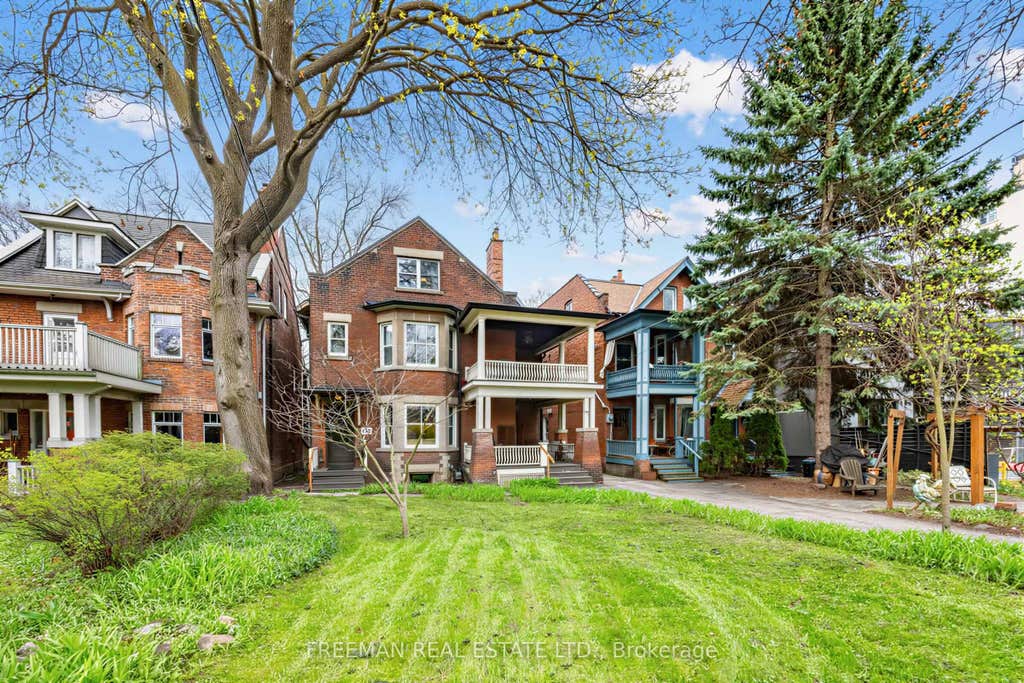 Photo of 129 Indian Road, Toronto, ON M6R 2V5 (MLS # W13222342)