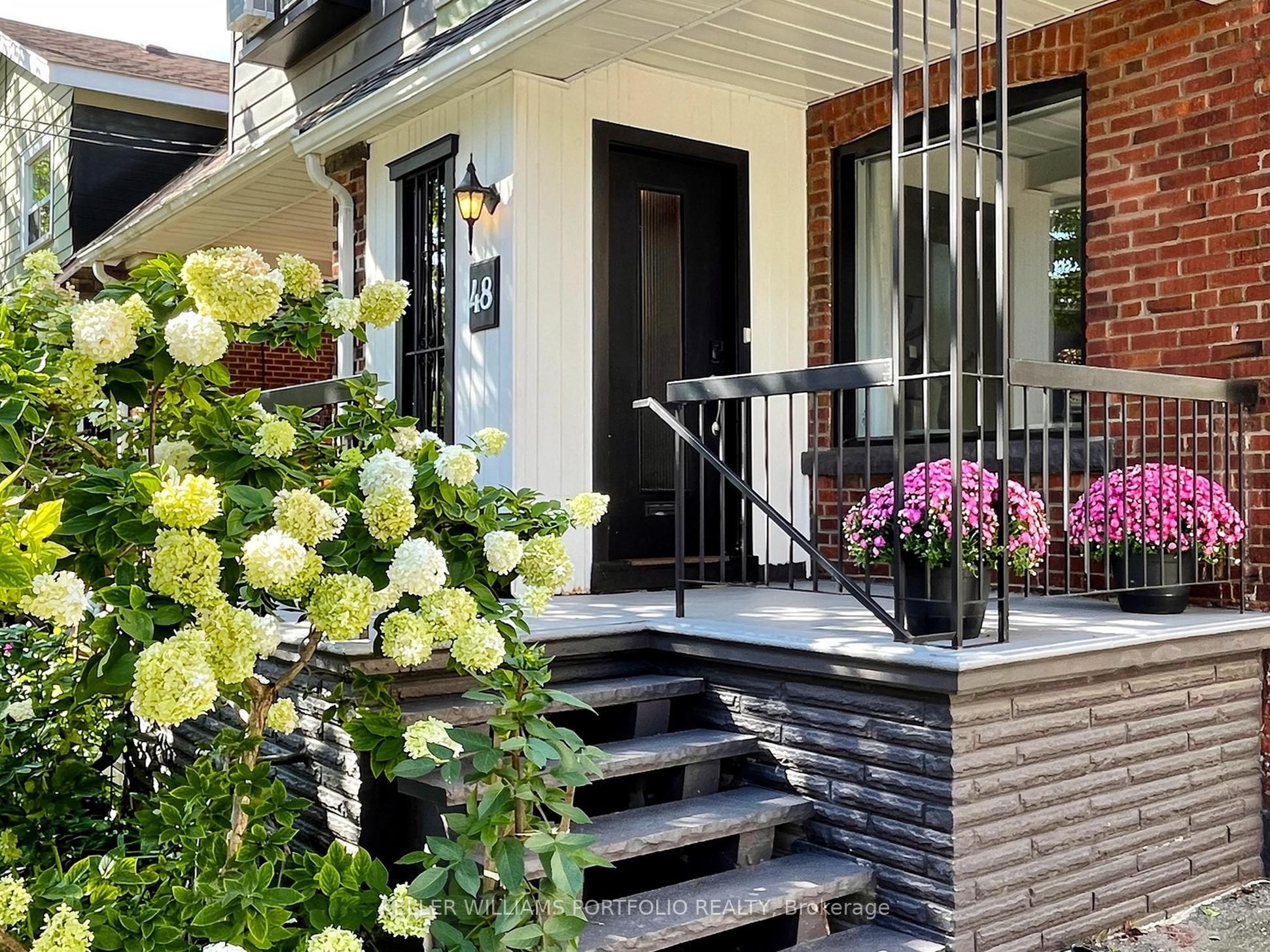 48 Hiltz Avenue