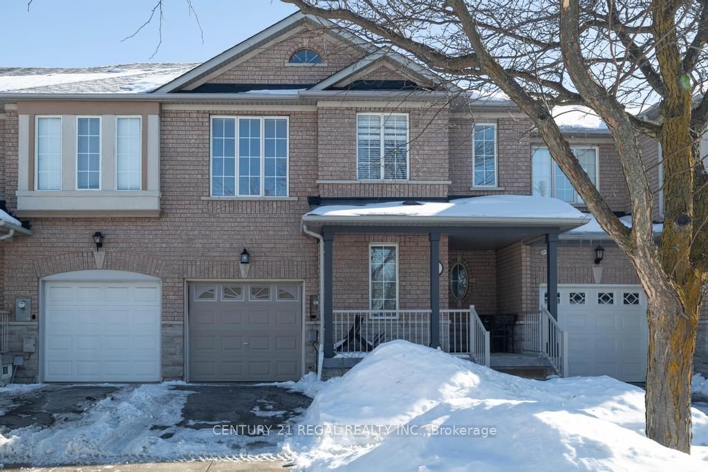 43 Waterton Crescent