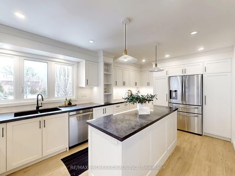 1755 Rathburn Road E 7 Mississauga ON L4W 2M8