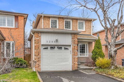 1205 Shagbark Crescent Upper Mississauga ON L5C 3N6