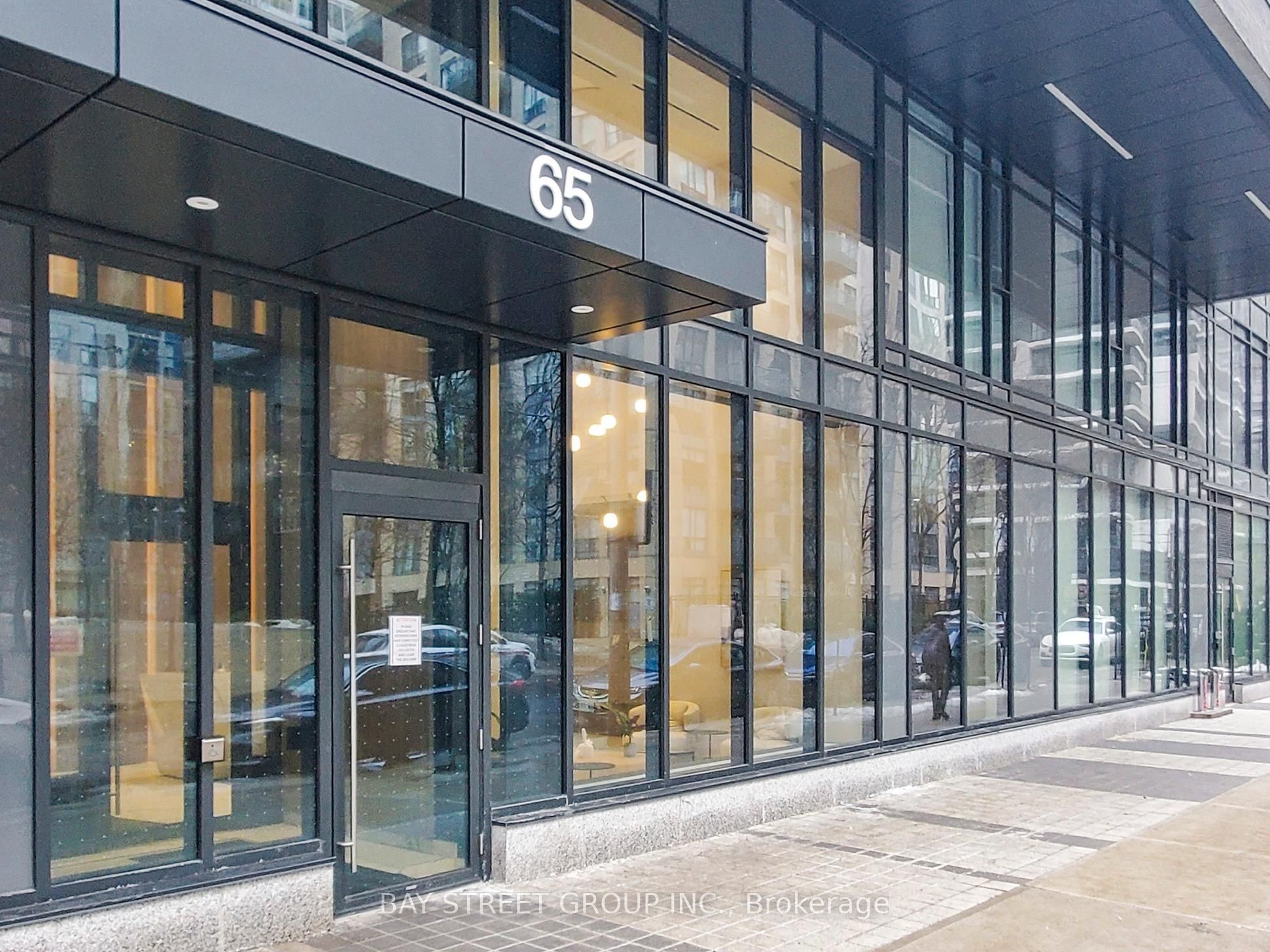 65 Mutual Street 1303