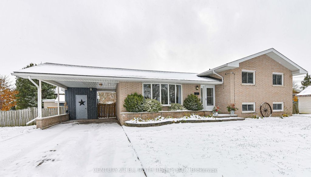 Photo of 201 Point Street, Clearview, ON L0M 1S0 (MLS # S12544038)