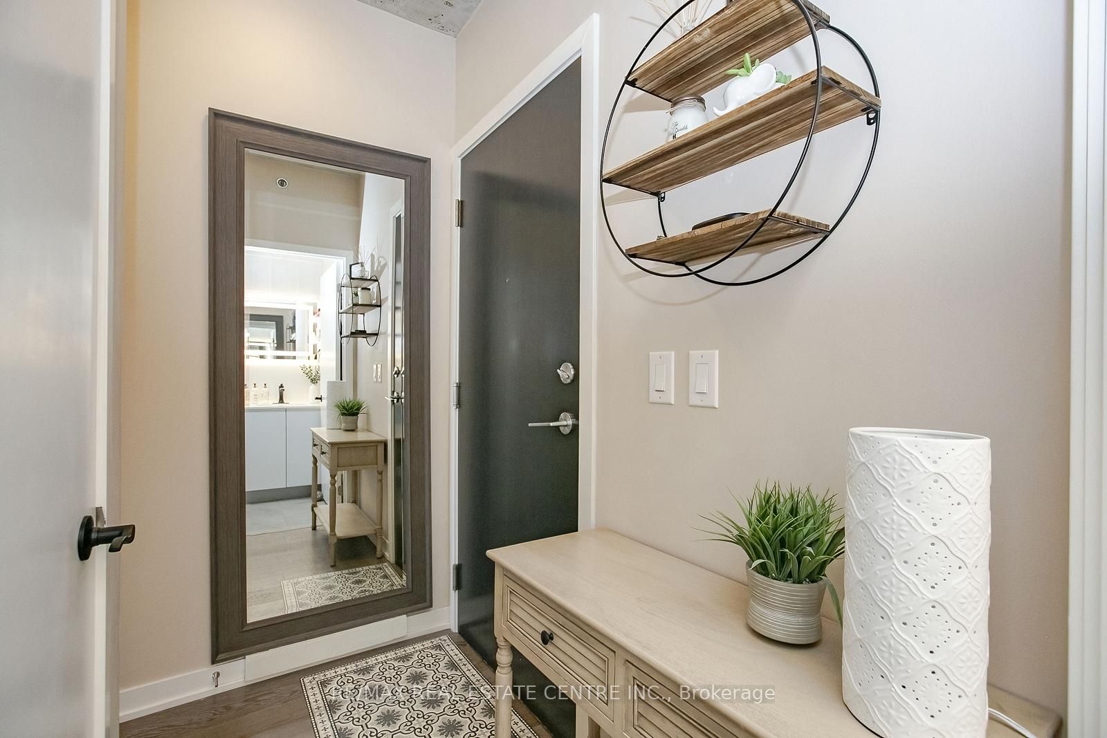 8 Gladstone Avenue 308