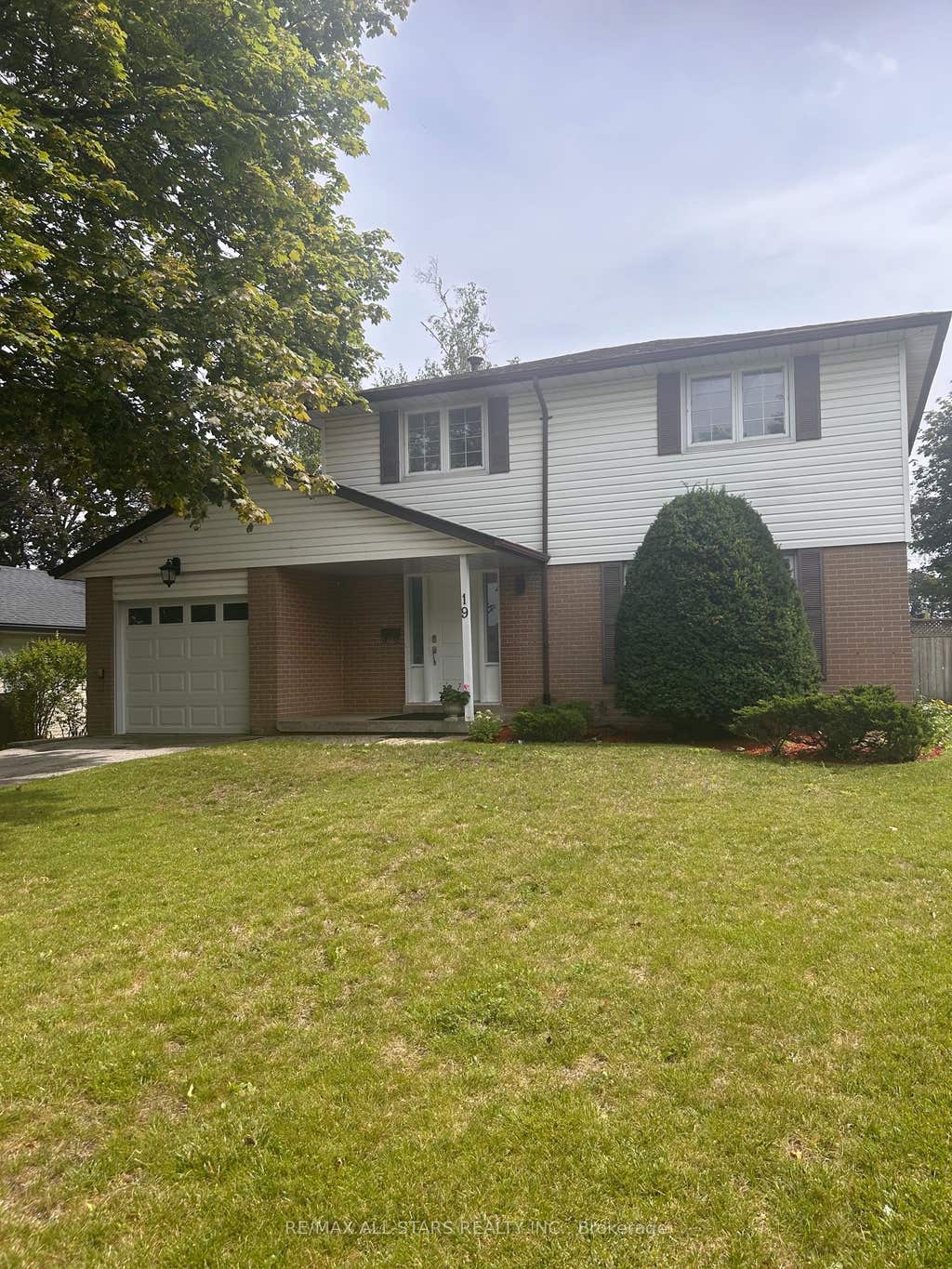 Photo of 19 portico Drive, Toronto, ON M1G 3R4 (MLS # E13652994)