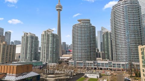 218 Queens Quay Boulevard W 2103 Toronto ON M5J 2Y6