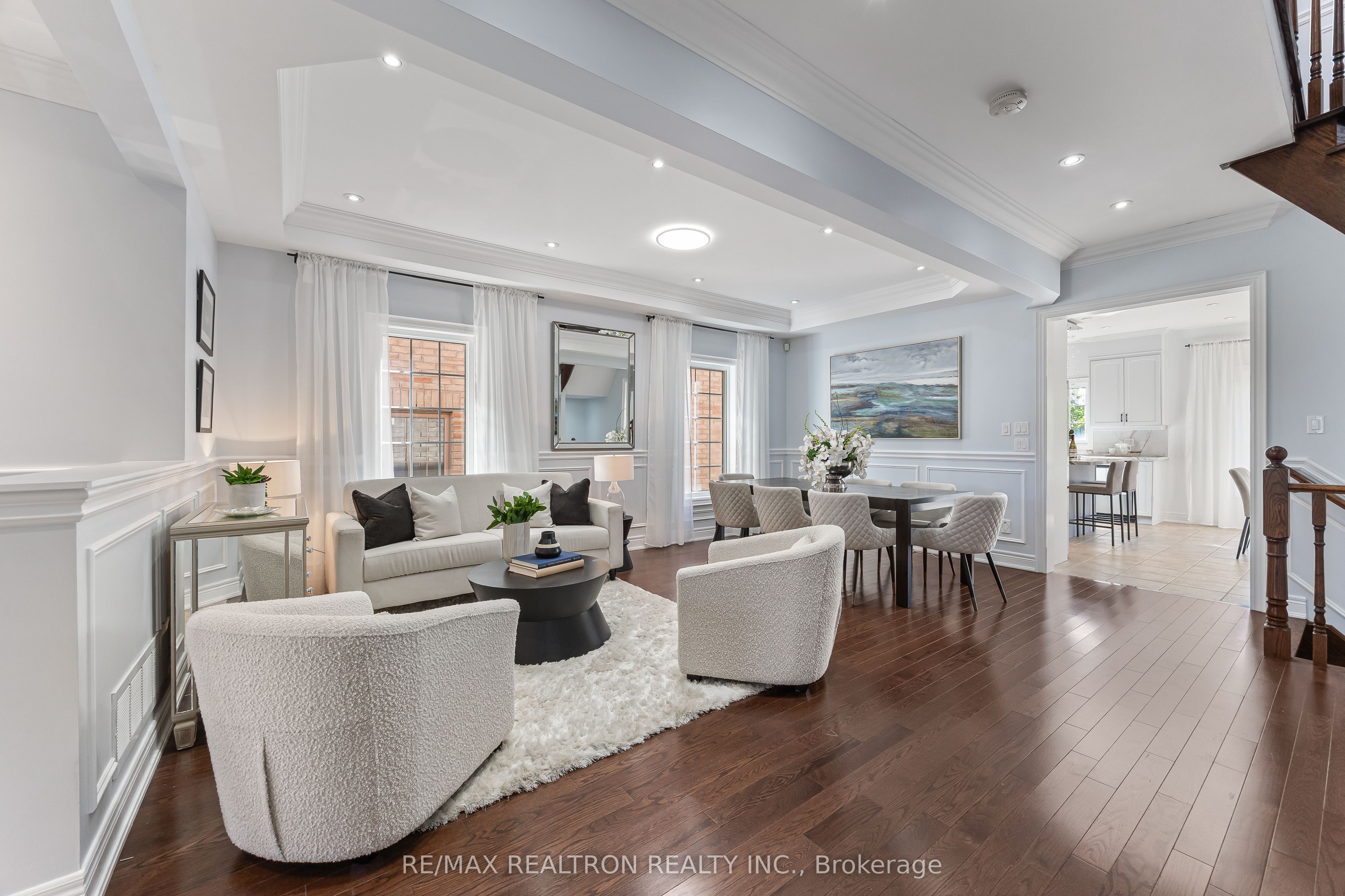 125 Lady Karen Crescent