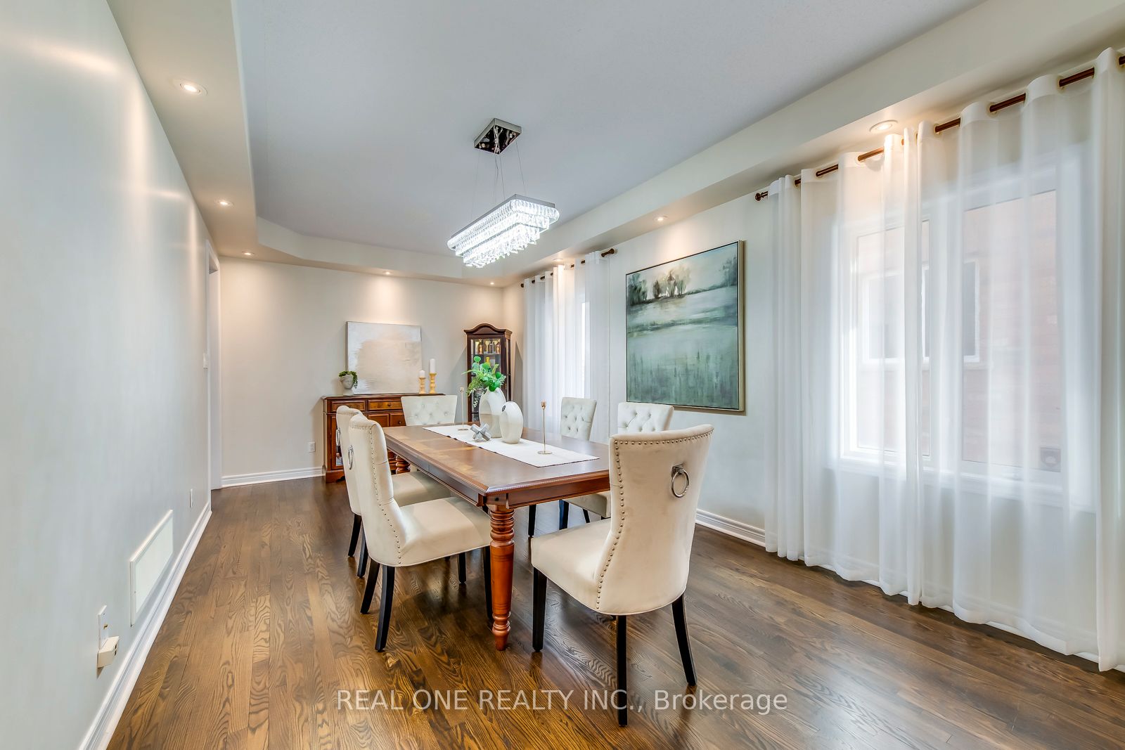 2511 Felhaber Crescent