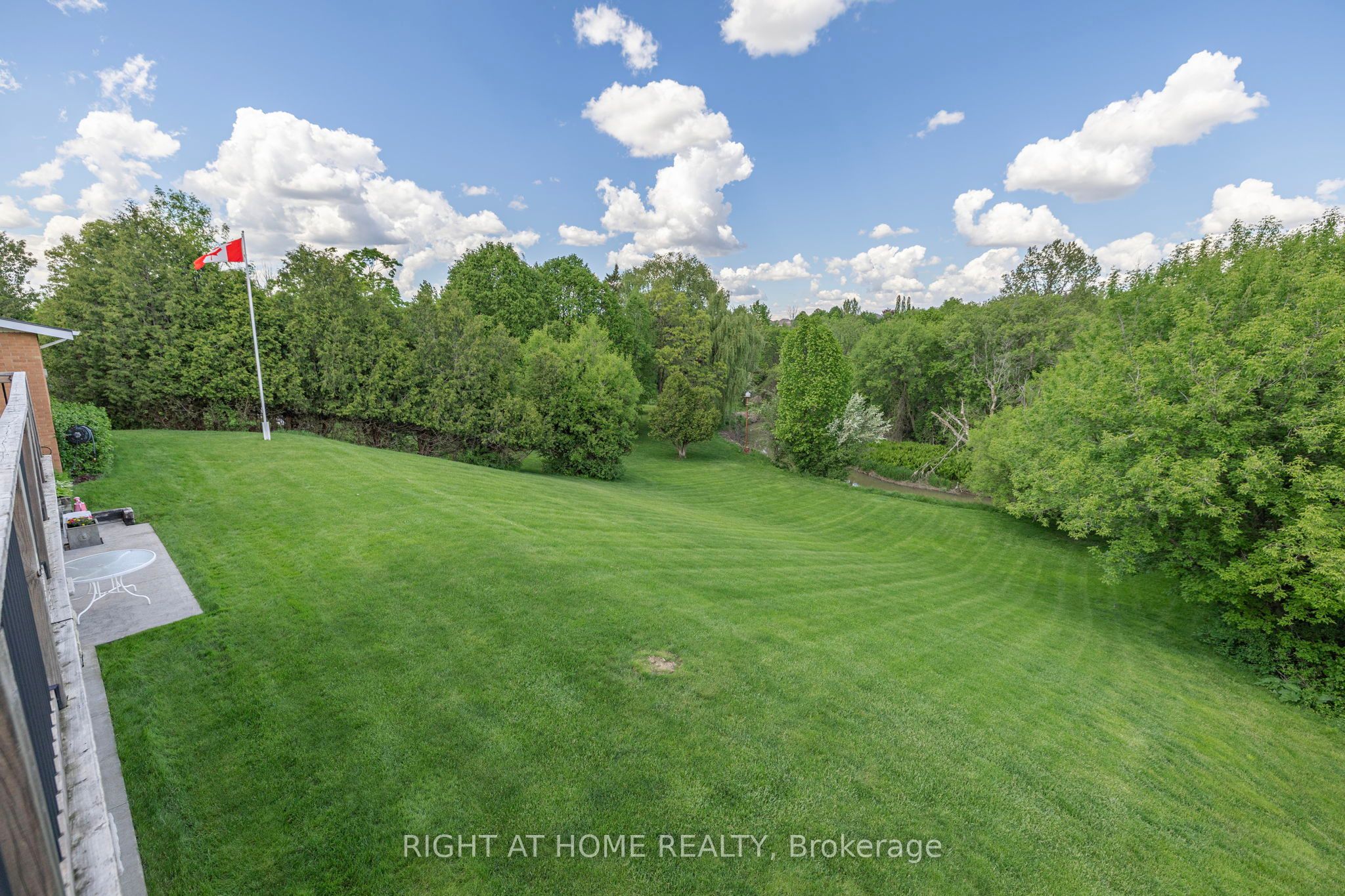 42 Valleyview Road