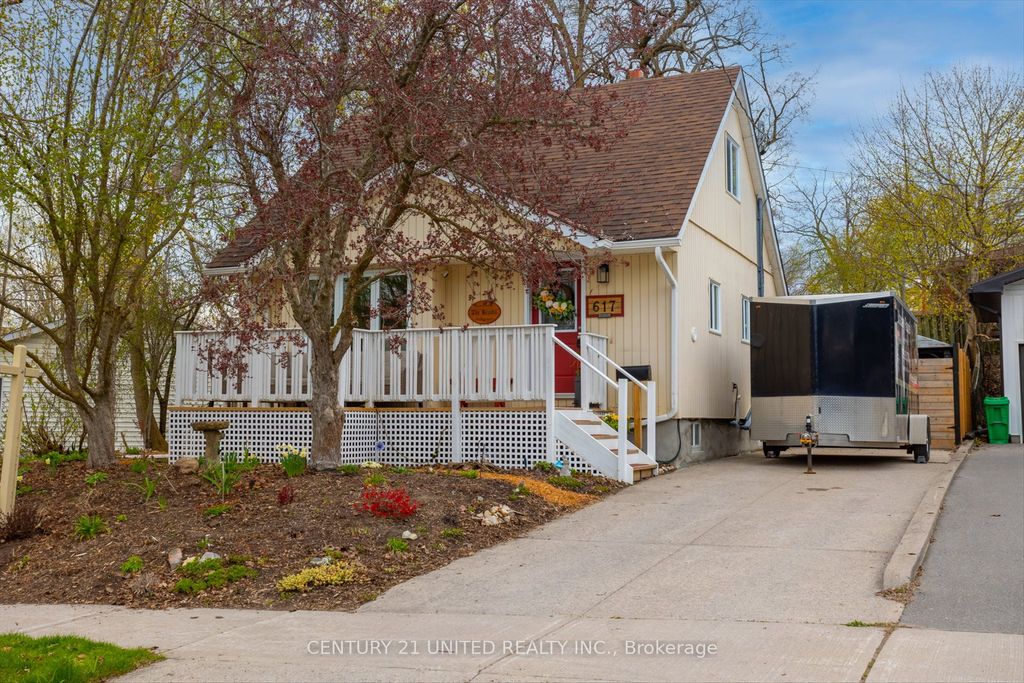 Photo of 617 Simmons Avenue, Peterborough, ON K9H 2B8 (MLS # X13079722)