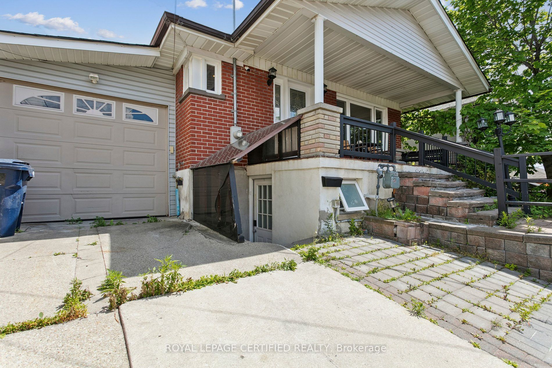 33 Donald Avenue