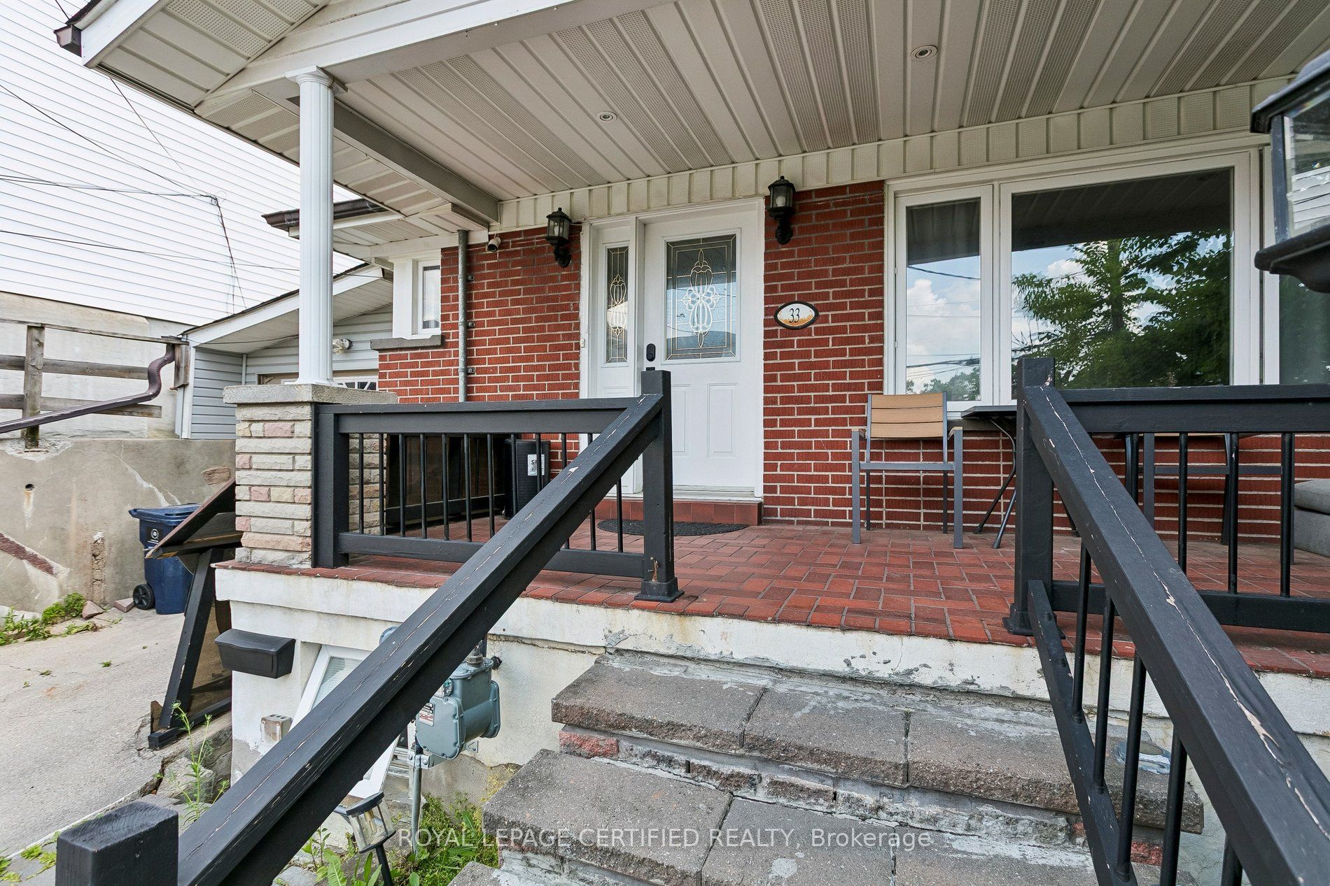33 Donald Avenue