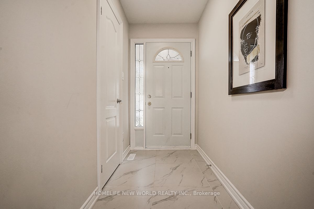 24 Barrington Crescent