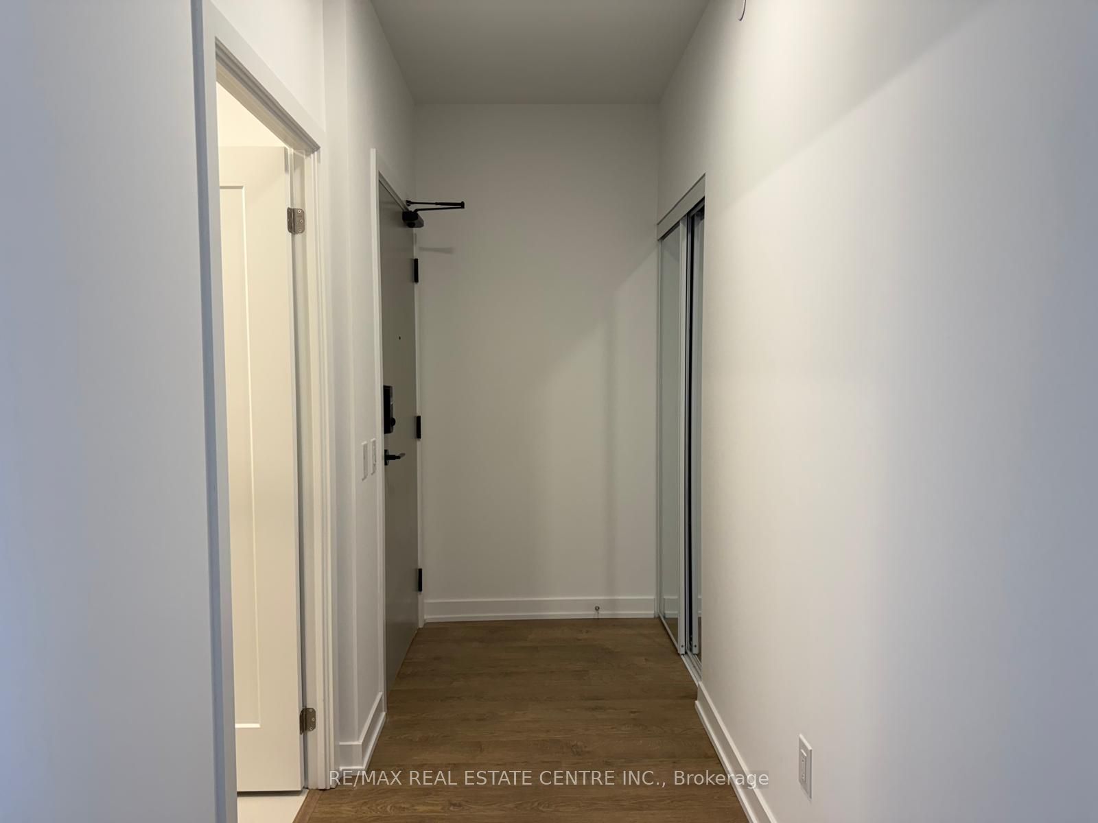 5105 Hurontario Street S 2112