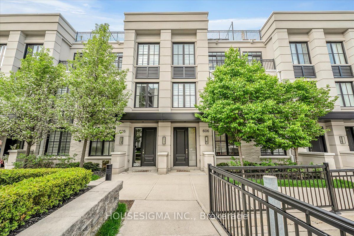 1190 Cawthra Road 606
