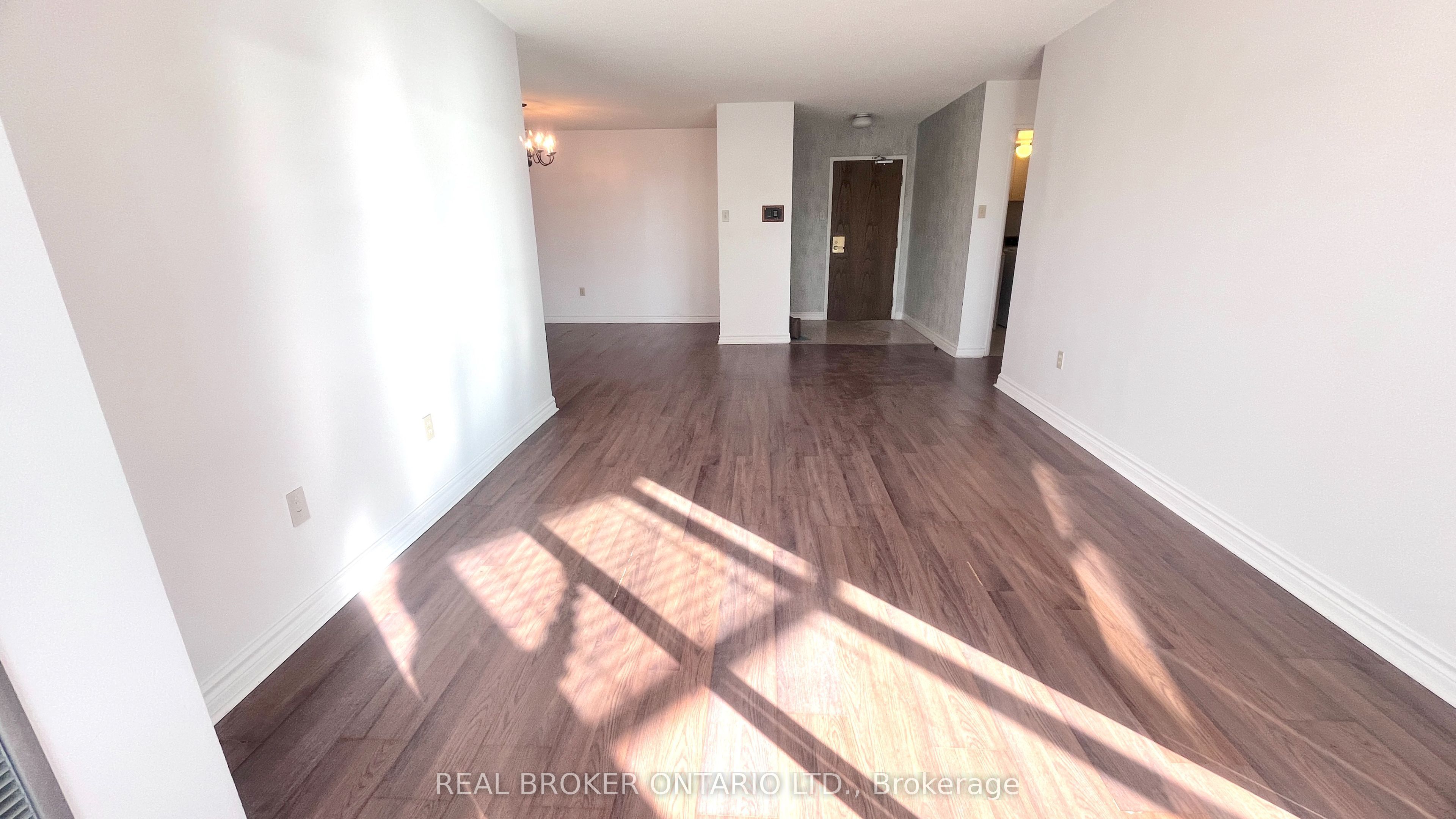 333 Clark Avenue W 509