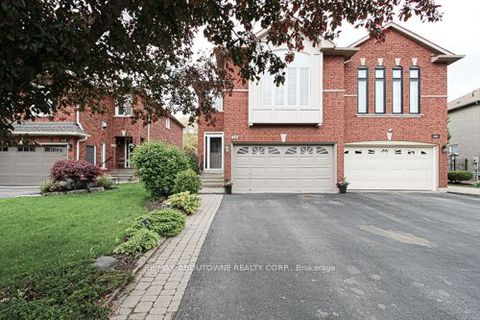 2140 GLENHAMPTON Road Oakville ON L6M 3X1