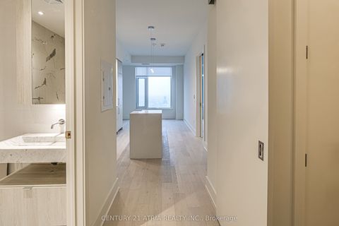 11 Yorkville Avenue 6303 Toronto ON M4W 0B7
