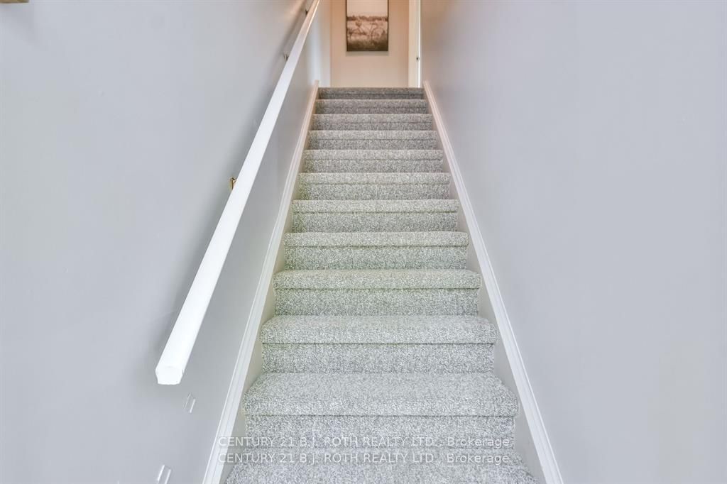 Photo of 19 South Street, Orillia, ON L3V 3T1 (MLS # S12721560)