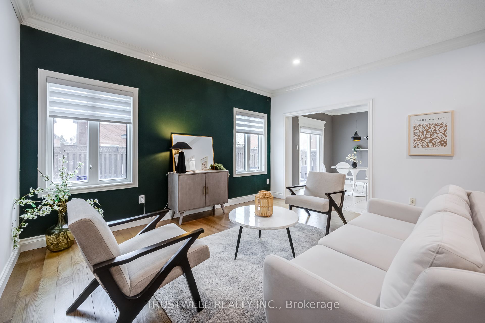 467 Pleasant Ridge Avenue