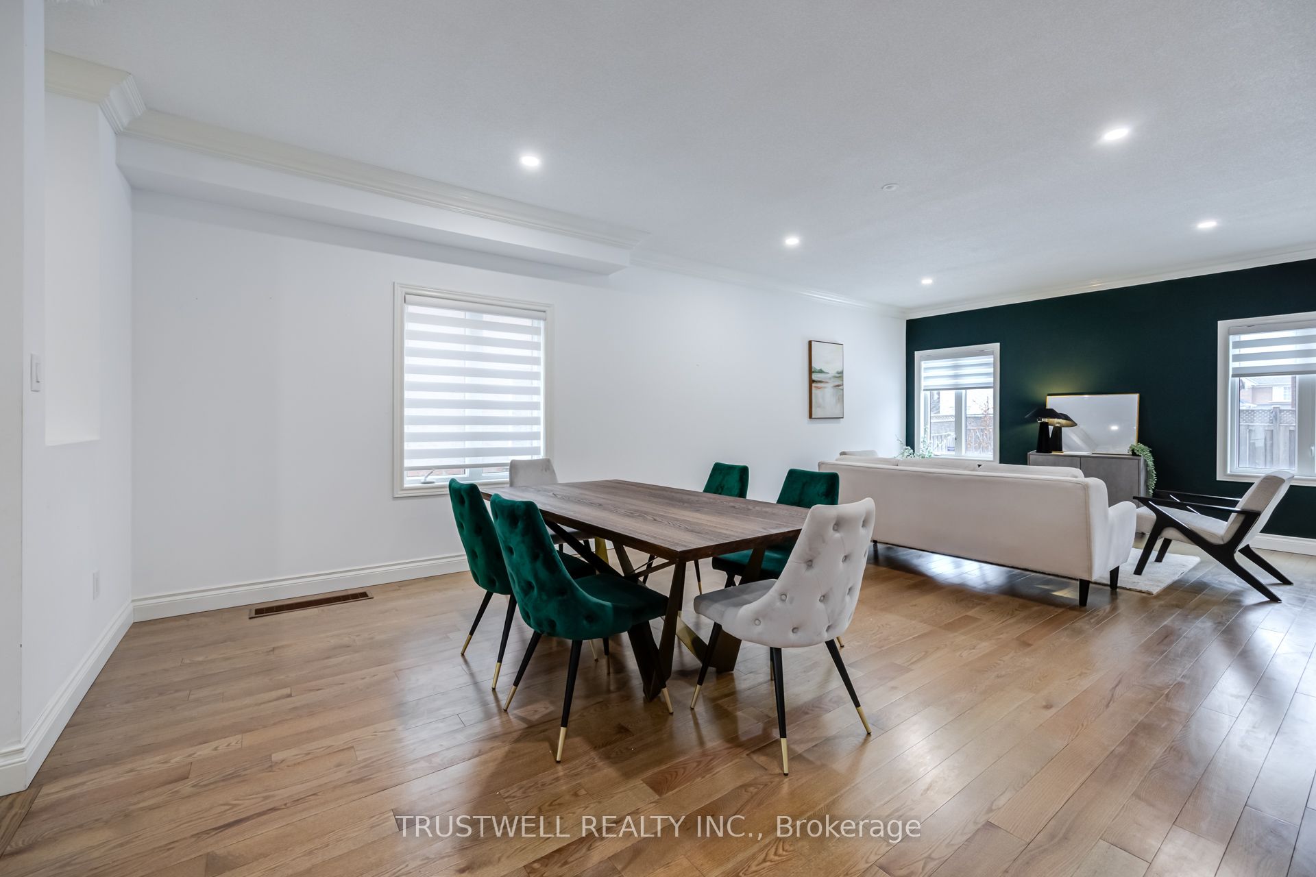 467 Pleasant Ridge Avenue