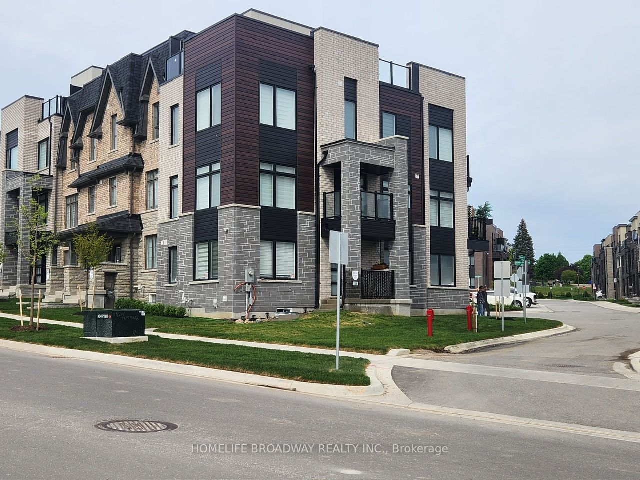 109 Yorkton Boulevard