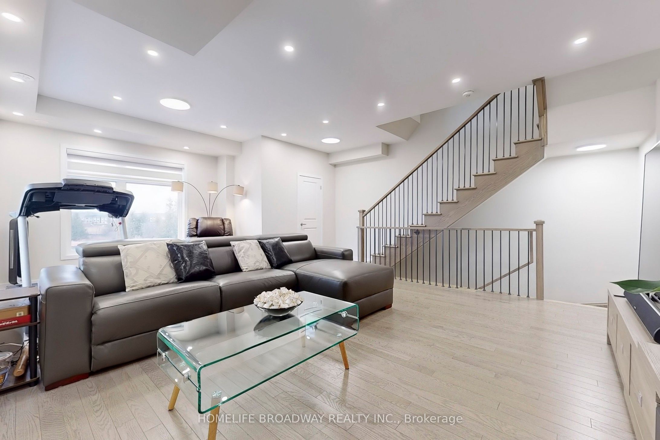 109 Yorkton Boulevard