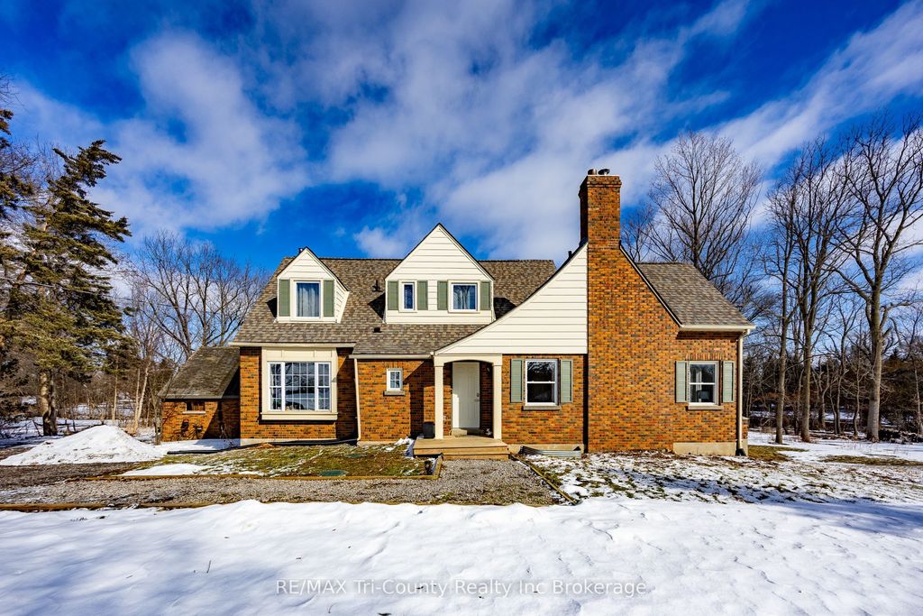 Photo of 909 James Street, Norfolk, ON N4B 2E3 (MLS # X12820060)